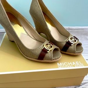 Michael Kors Open Toe Wedges Size 10